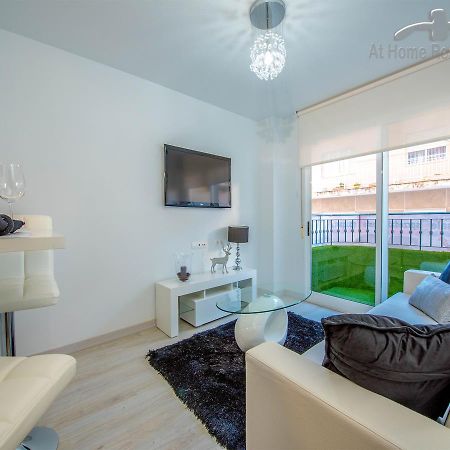 At Home Residentials 托雷维耶哈 外观 照片