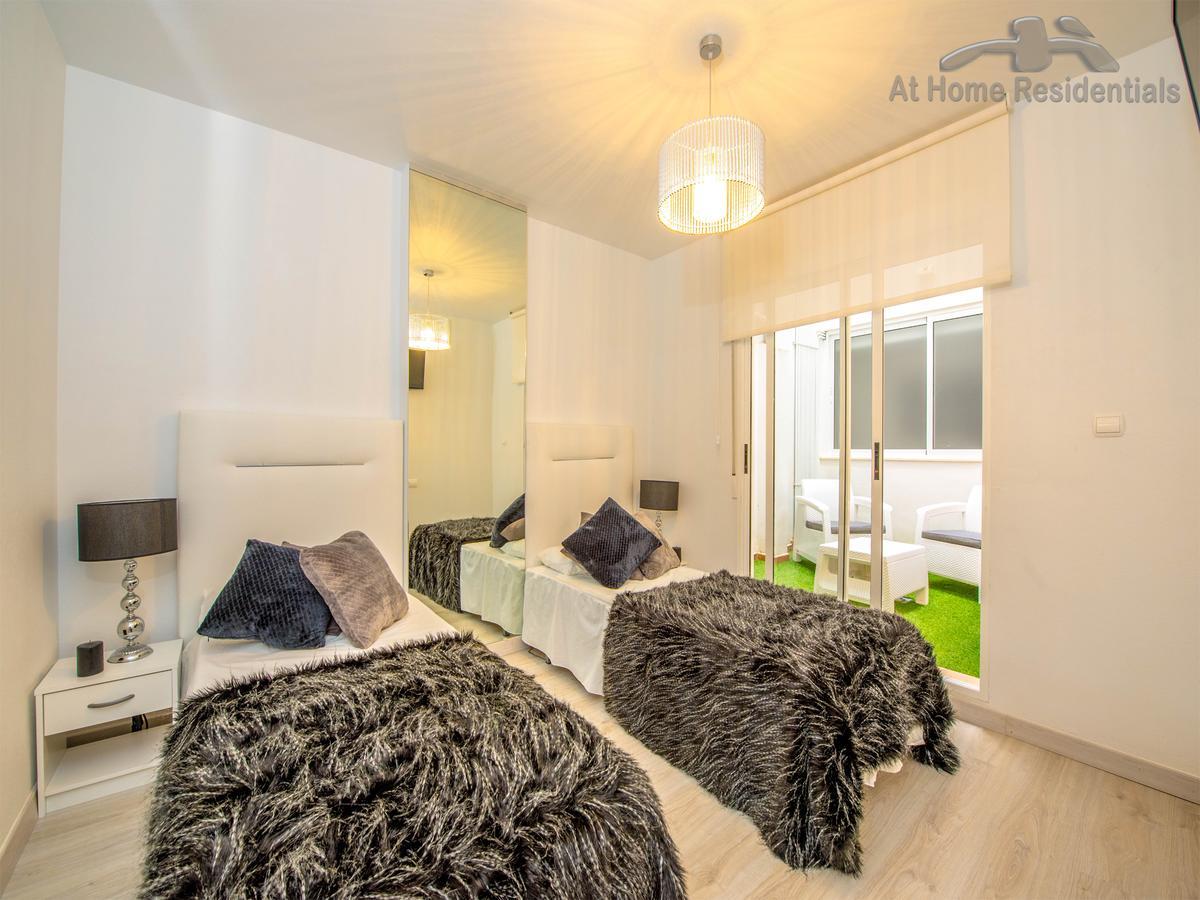 At Home Residentials 托雷维耶哈 外观 照片
